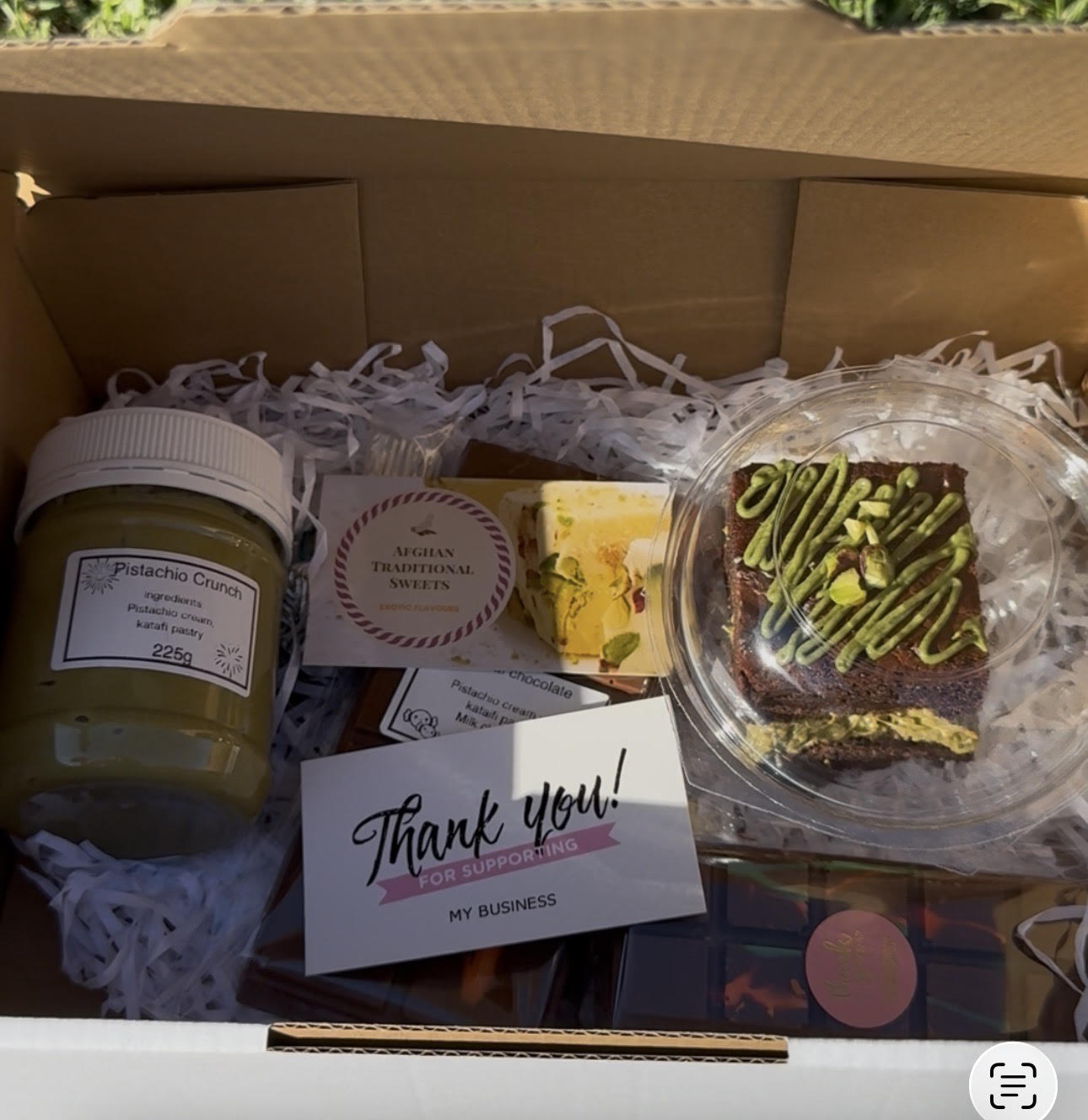 Christmas gift box (CHOCOLATE THEME)